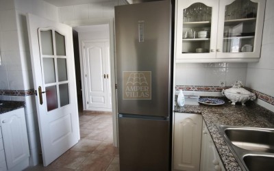 Lovely apartment in the centre of Altea, next to the seafront promenade, with sea views.